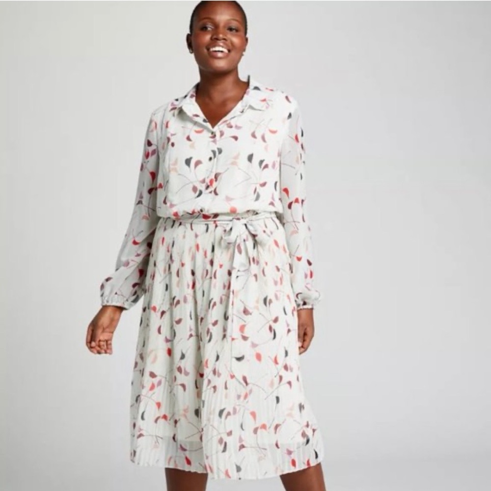 #102 Lane Bryant Pretty White Dress with Pink and Red Leaf Print. Size 20